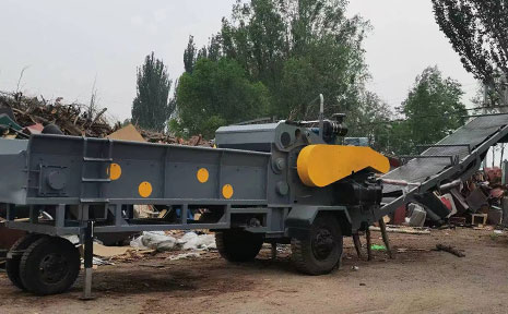 Vietnam Mobile Diesel Wood Chipper